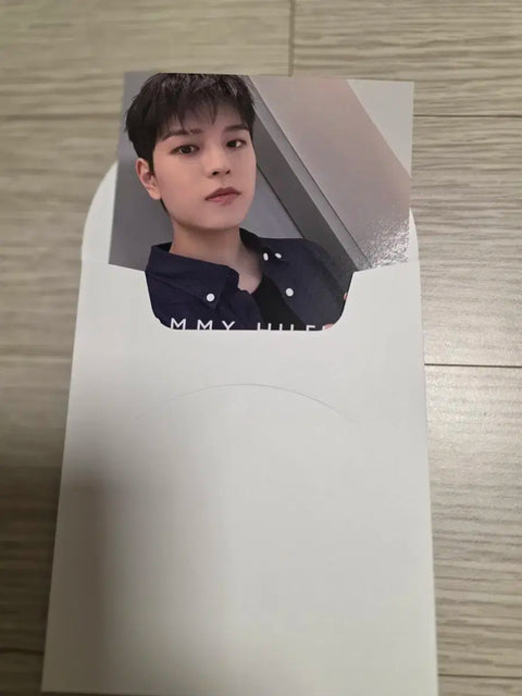 Stray Kids Seungmin Tommy Hilfiger Postcard
