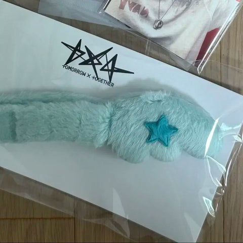 Unopened TXT Inkigayo Broadcast Participation Reverse Support Moa Bong Deco Band Heumnyaring Angel Wings