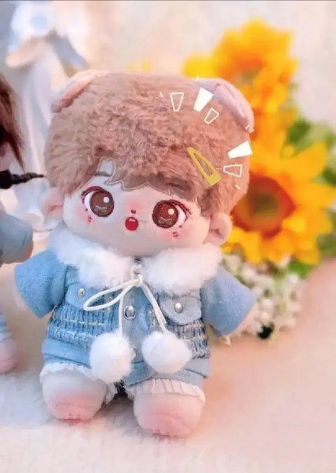 Selling 20cm doll clothes.