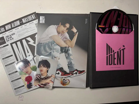 Stray Kids Maxident Unveiling Album + Photocard