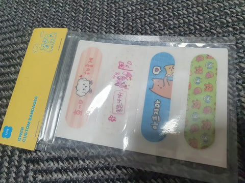 Unopened) qwer Pop-up Goods Custom Band