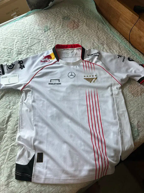 T1 Worlds uniform ZeoPeGuKe