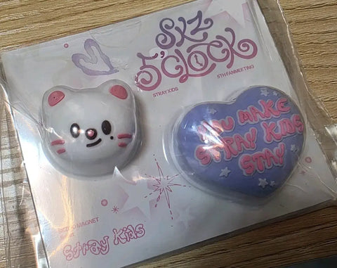 Stray Kids Genie Ret Magnet