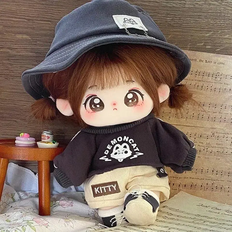 Selling 20cm doll clothes