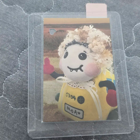 Tomorrow X Together MOA Bong Bbulebus Photocard