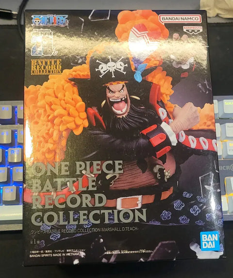 One Piece Blackbeard Figure