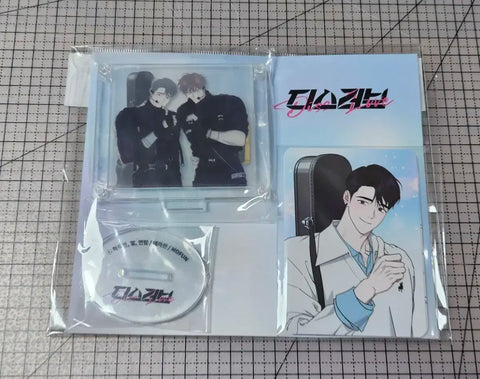 This Love Outfit Change Acrylic Set