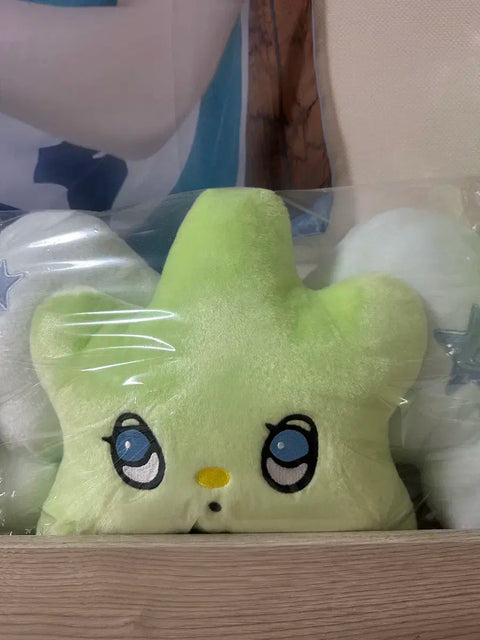 Selling an unopened NCT Wish Wish You cushion, Yushi version.