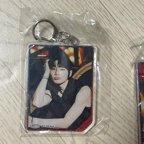 Stray Kids Lee Know I.N Circus Keyring