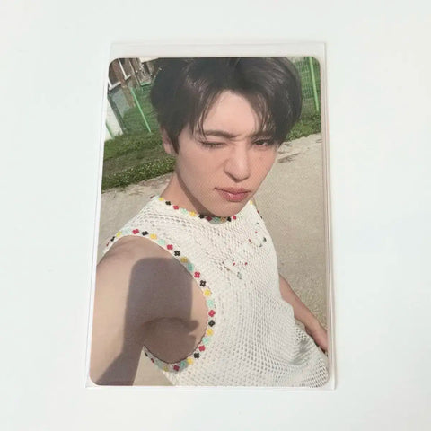 Selling NCT WISH Sion's color album photocard!