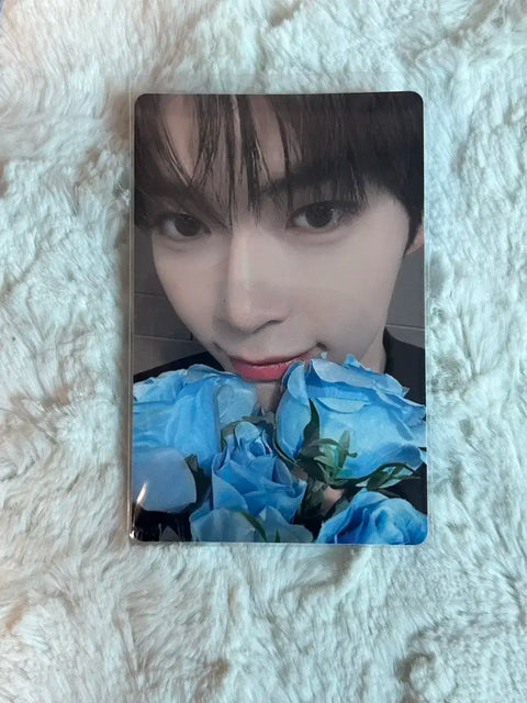 Sung Hanbin ZEROBASEONE our cake photocard