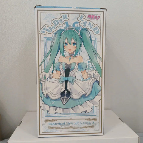 Vocaloid Hatsune Miku Taito Wonderland Cinderella Figure