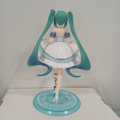 Vocaloid Hatsune Miku Taito Wonderland Cinderella Figure