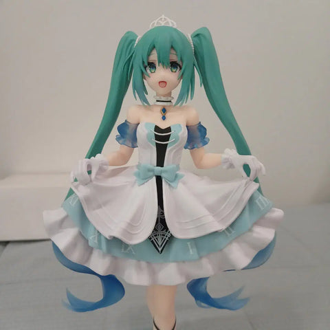 Vocaloid Hatsune Miku Taito Wonderland Cinderella Figure