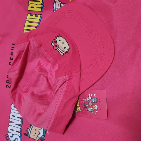 Selling Sanrio Run gym bag and hat.