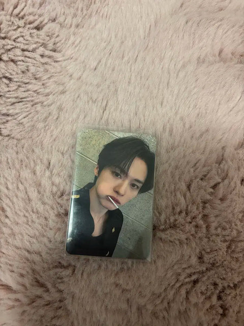 Selling Stray Kids photocard!