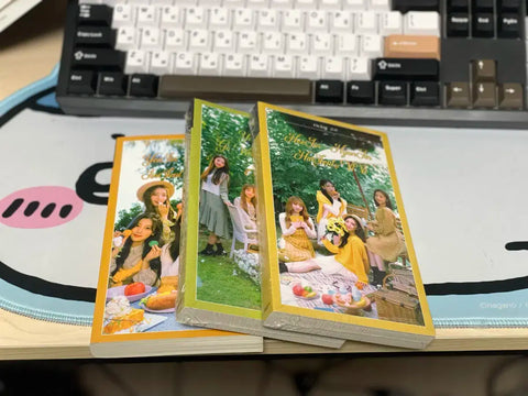 LOONA Orbit 2.0 Kit Photobook/Message Card