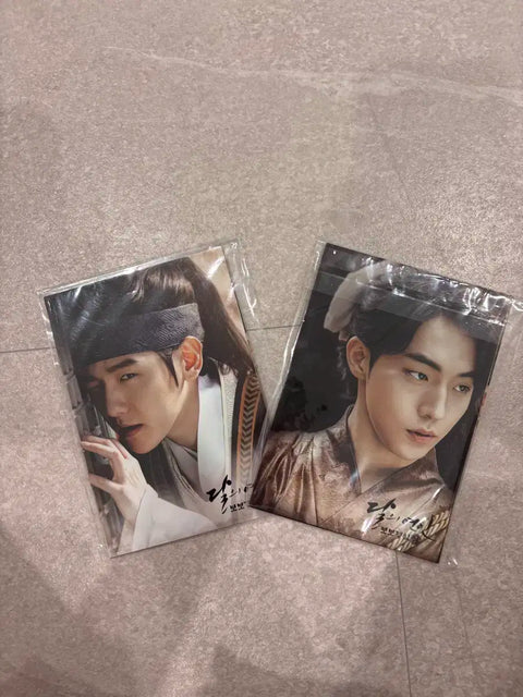 Selling Moon Lovers postcards.