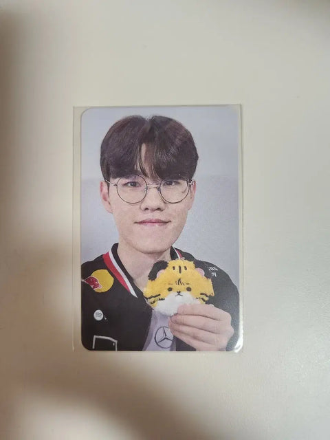T1 Onseati Oner pouch photocard transfer