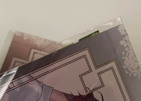 Office worker K's secret acrylic unboxing exhibition items, sold as a lot.