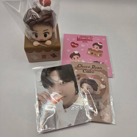 NCT 127 Haechan Valentine's Cake Figure + Photocard Transfer