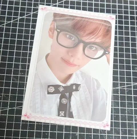 ZEROBASEONE Gyuvin Season's Greetings unreleased photocard glasses transfer