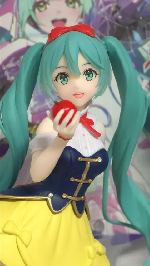 Taito Wonderland Miku Snow White Figure