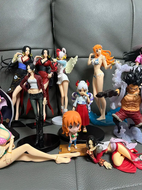 One Piece figures, bulk lot