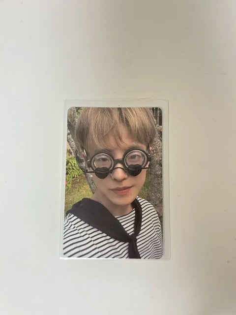 NCT Wish Surf Yuushi photocard