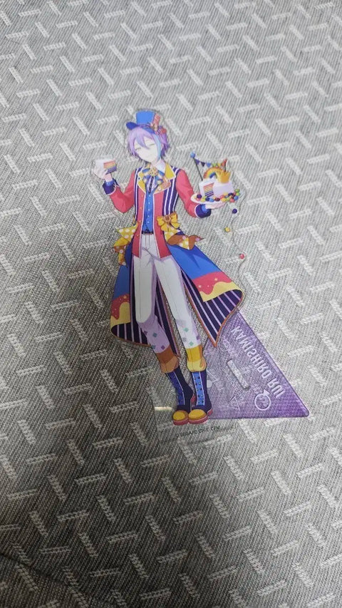 Urgent Sale) Rui Acrylic Stand