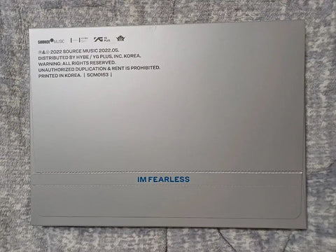 LE SSERAFIM FEARLESS album