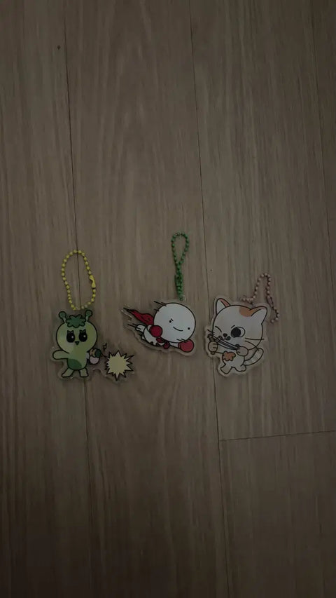 Selling Pretty Neck Do Keychains!!