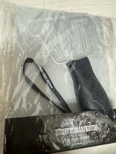 World of Street Woman Fighter Official Light Stick