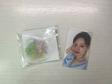 Kim Ji-won Fan Meeting MD GripTok & Photo Card