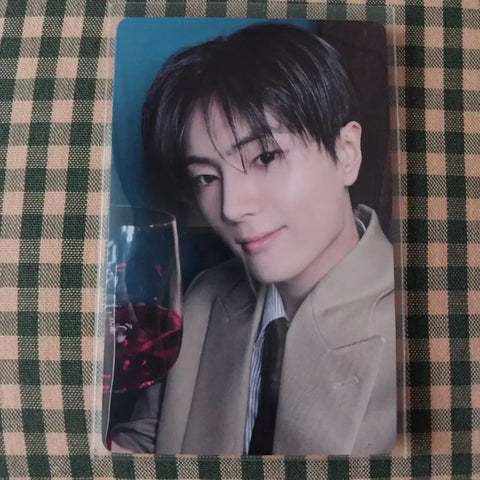 Jay Iz*wi Enhypen photocard YZY video call Desire From