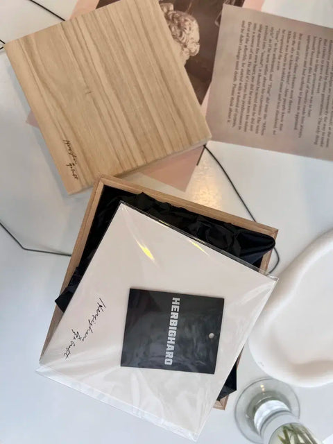 Park Hyo Shin's Son Objet