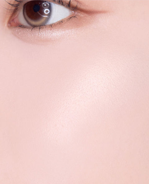 [✈️KOREA] Daiso - [01 Center Instinct Scene Stealer] Play 101 by Etude Multi Blending Piece Highlighter